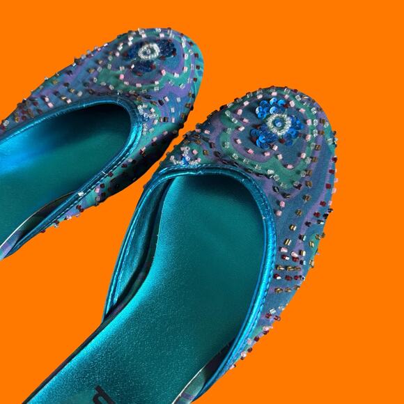 00's vintage groovy boho beaded paisley floral y2k kitten heels US Size 7.5 - Picture 7 of 9